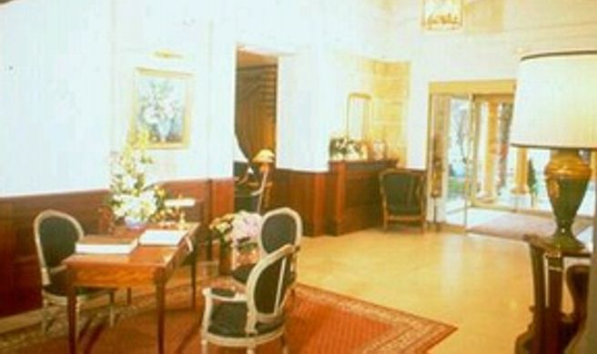 Hotel Mont-Blanc Lobby