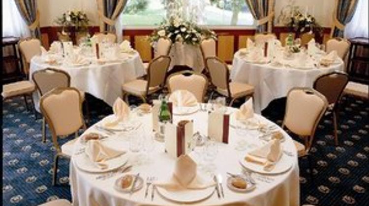 Le Manoir Hotel & Golf Club Banquet