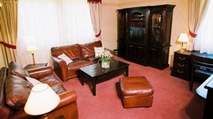 Le Manoir Hotel & Golf Club Suite