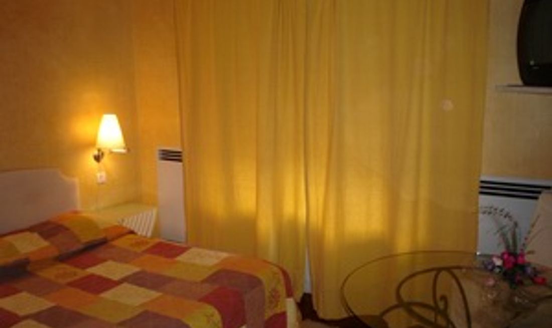 La Caravelle Hotel Room