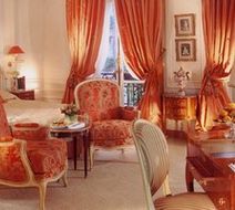 Hotel Plaza Athenee Paris Room