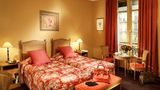 <b>Royal Hotel Paris Champs Elysees Room</b>