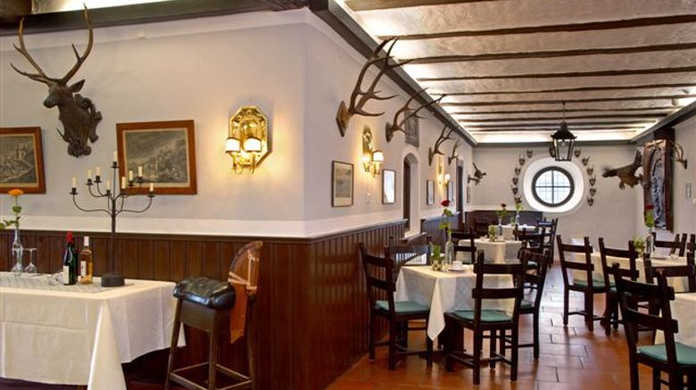 <b>Hotel Schloss Eggersberg Lobby</b> <b>Hotel Schloss Eggersberg Lobby</b>