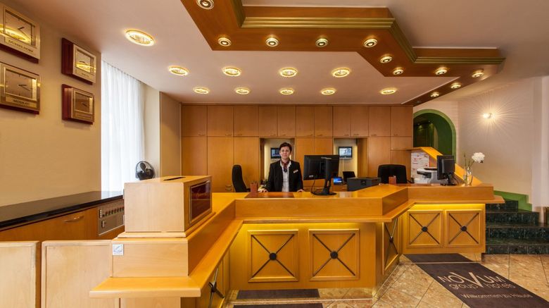 <b>Novum Hotel Excelsior Duesseldorf Lobby</b>