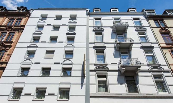 Hotel Ambassador Exterior