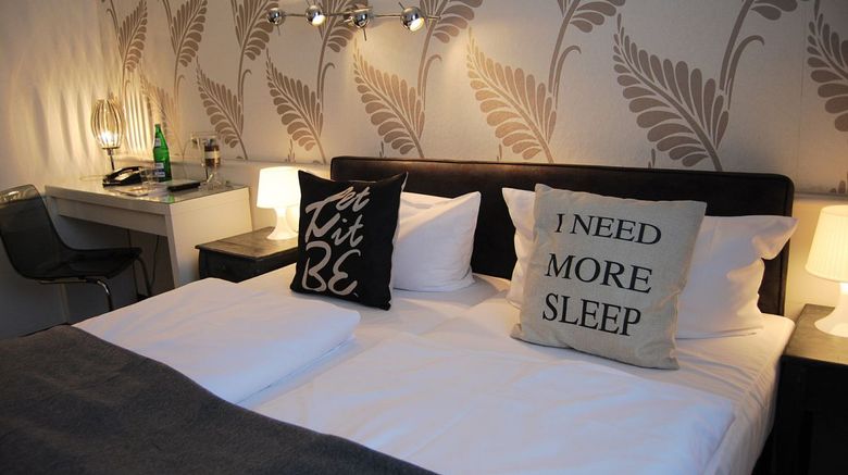 <b>Hotel Krone Aachen Room</b>