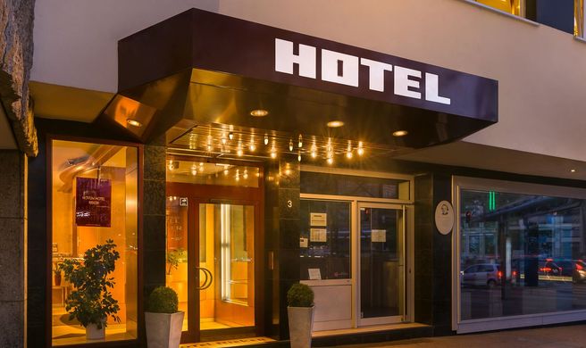 Novum Hotel Rieker Stuttgart Exterior