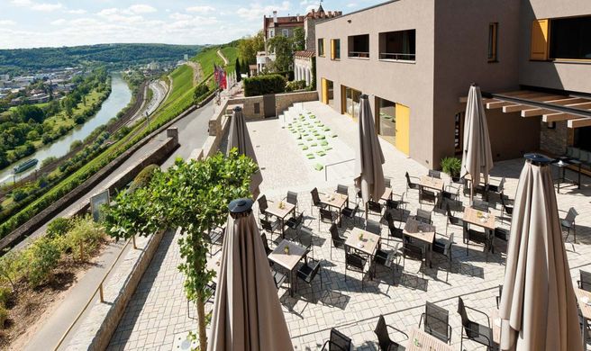 Hotel Schloss Steinburg Exterior