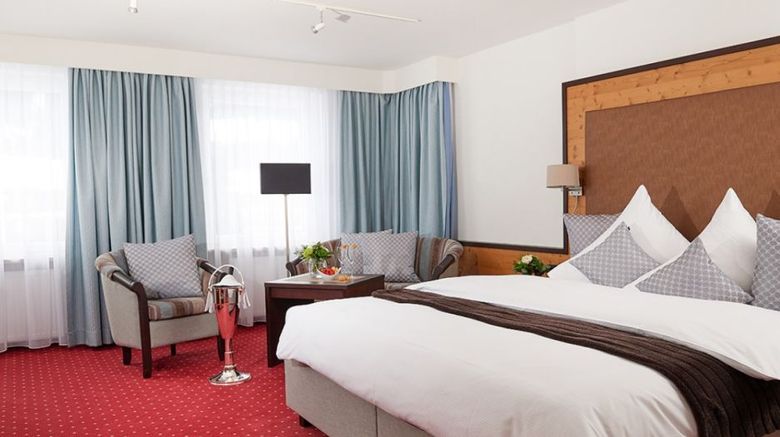 <b>Hotel Wittelsbacher Hof Room</b>