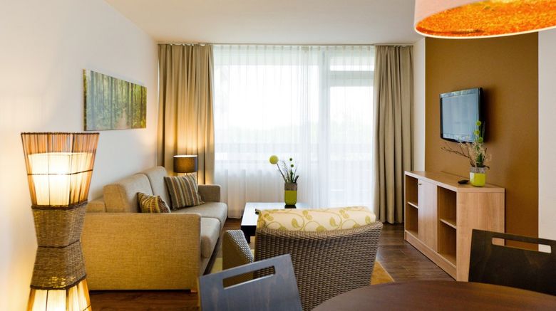 <b>Rhon Park Hotel Room</b>