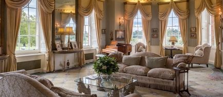 Brocket Hall Lobby
