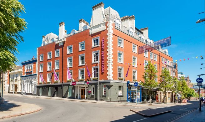 Mercure Nottingham City Center Hotel Exterior
