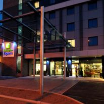 Holiday Inn Express London Heathrow T5