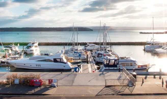 Poole Quay Hotel Exterior