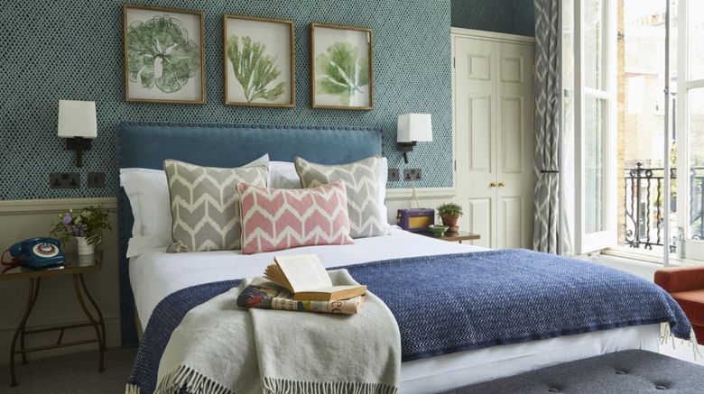 <b>Lime Tree Hotel Room</b>