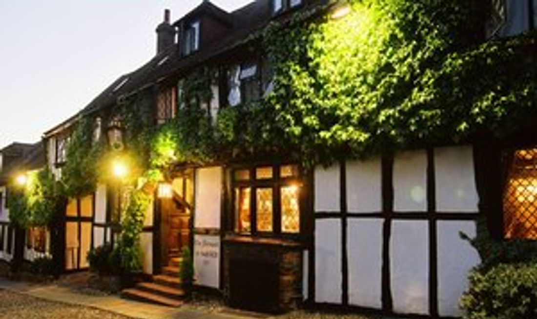 Mermaid Inn Exterior