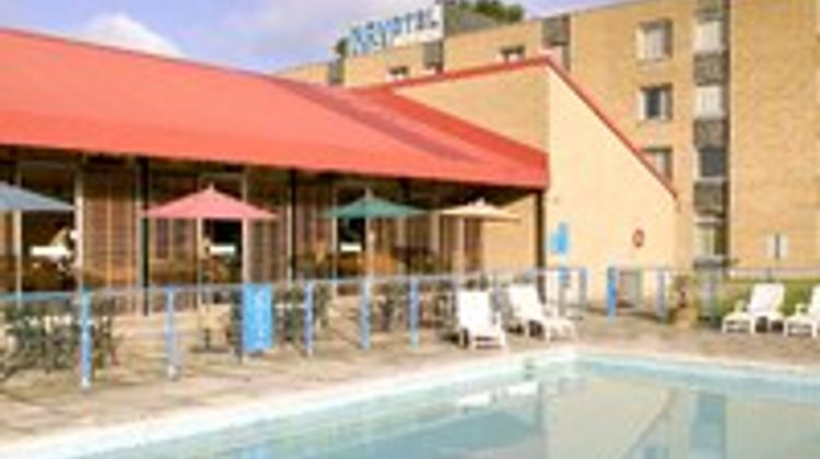 Plymouth International Hotel Pool