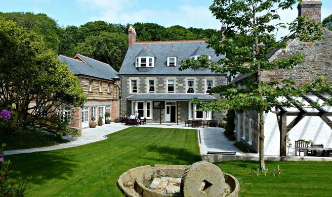 Stocks Island Hotel Sark Exterior