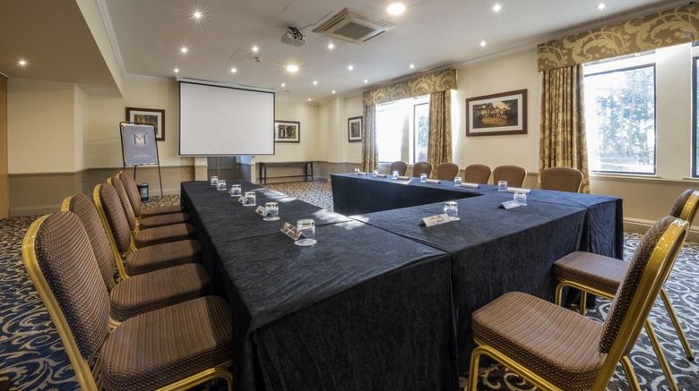 <b>Macdonald Frimley Hall Hotel & Spa Meeting</b>
