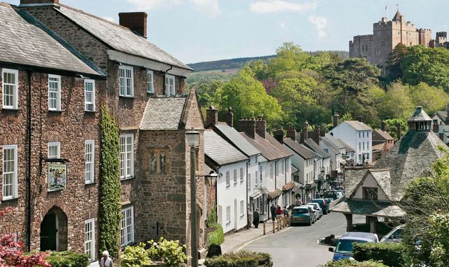 The Luttrell Arms Exterior