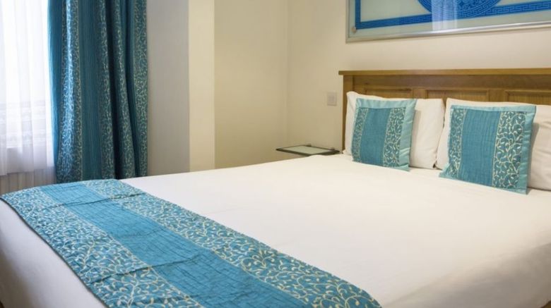 <b>Westpoint Hotel Room</b>