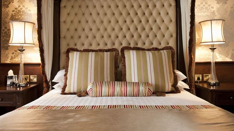 <b>The Old Inn Room</b>