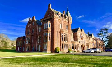 Dryburgh Abbey Hotel