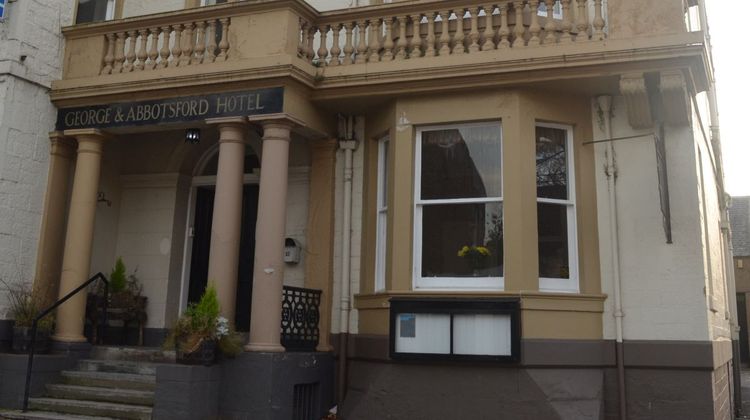 George & Abbotsford Hotel Exterior