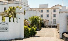 North West Castle Hotel