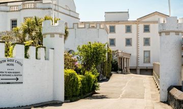 North West Castle Hotel