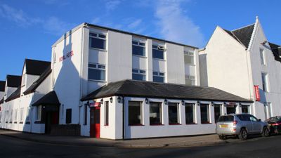 Royal Hotel