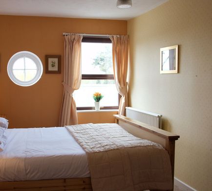 Carreg Mon Hotel Room