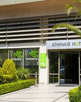 Athinais Hotel