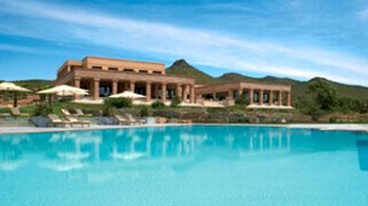 Cape Sounio Exclusive Resort Pool