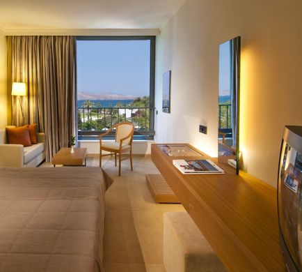 Caravia Beach Hotel & Bungalows Room