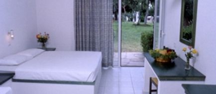 Gerakina Beach Hotel Room