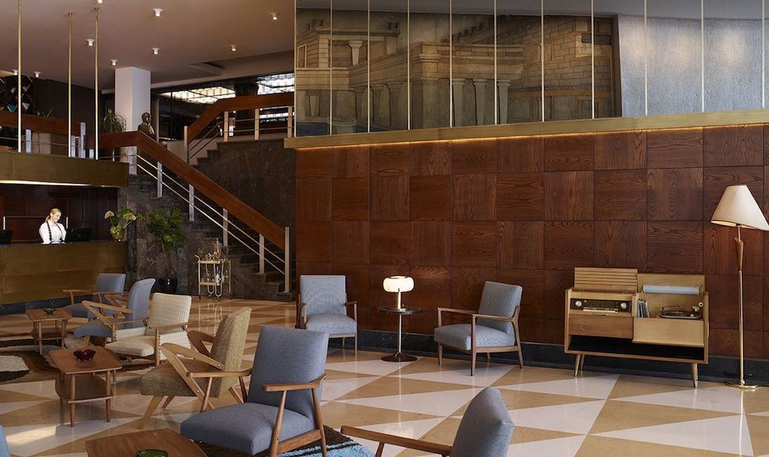 Brown Acropol Lobby