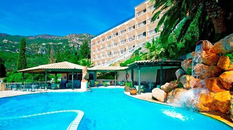 <b>CNic Paleo ArtNouveau Hotel Pool</b>