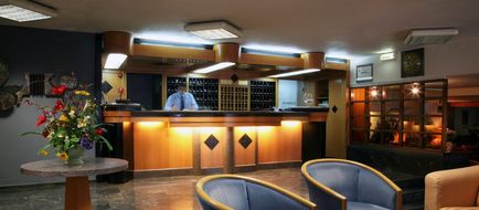 Queen Olga Lobby