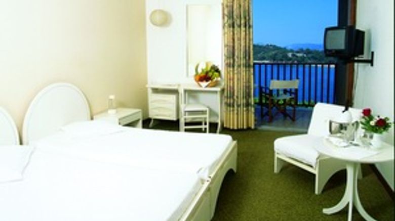 <b>Skiathos Palace Hotel Room</b>