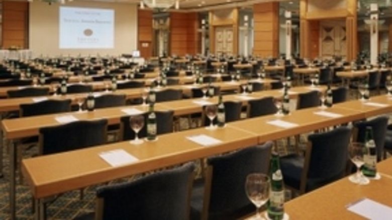 <b>Sofitel Budapest Chain Bridge Meeting</b>