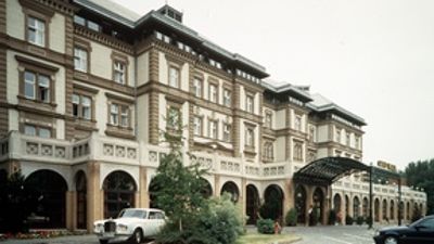 Ensana Grand Margaret Island Spa/Hotel