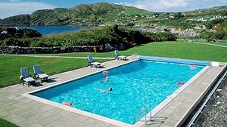 <b>Derrynane Hotel Pool</b>