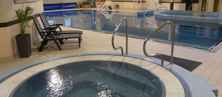 Kenmare Bay Hotel Pool