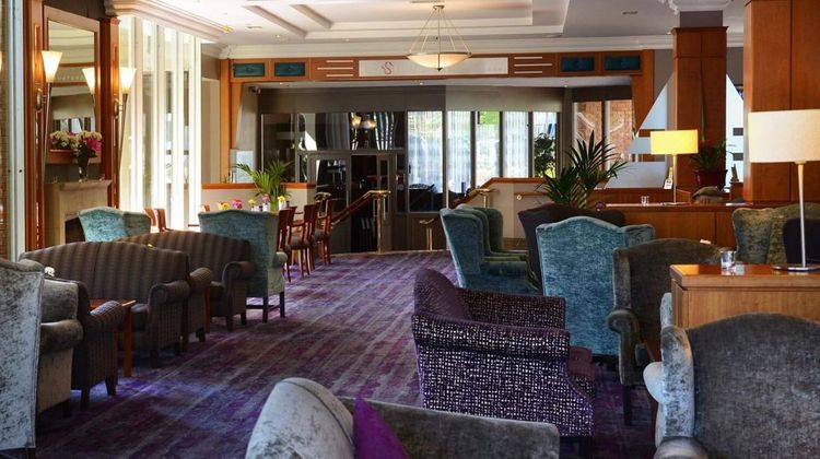 Hotel Killarney Lobby