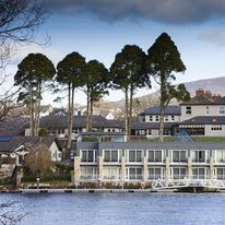 Lakeside Hotel