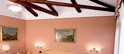 Hotel American Dinesen Room