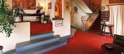 Villa Aurora Hotel Lobby