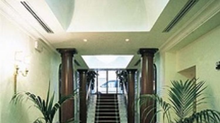Hotel Britannia Lobby