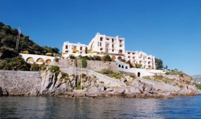 Carasco Hotel Exterior